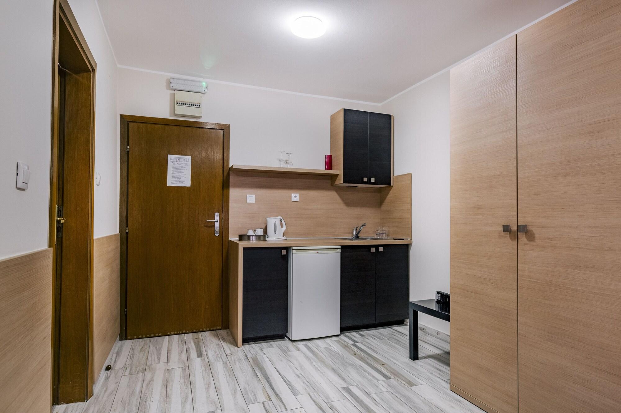 Veliki Garni Hotel Novi Sad Luaran gambar