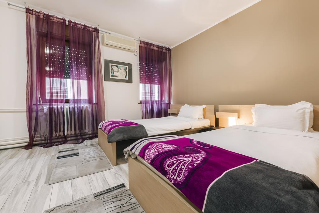 Veliki Garni Hotel Novi Sad Luaran gambar